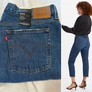 {Levi’s} The Wedgie NWT 32X28
